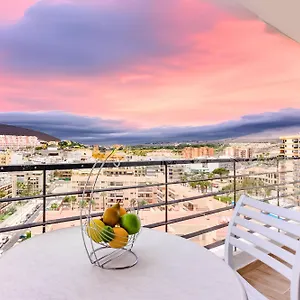 https://estrella-1a021.tenerifehoteles.net